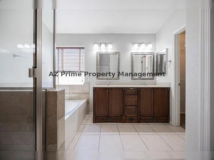 1654 W Geronimo St — Photo 15