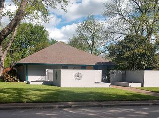 1019 N 9th St, Temple, TX 76501