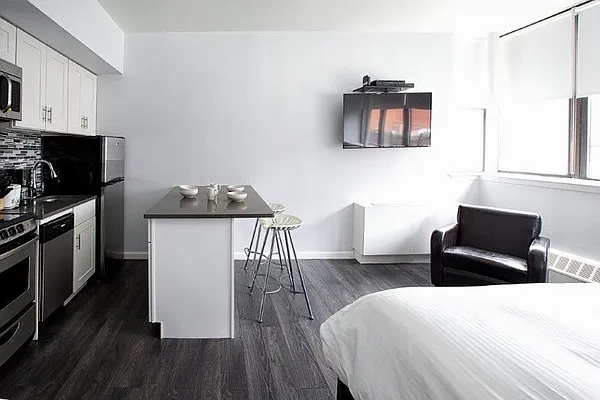 Rented by Empire State Properties | media 2