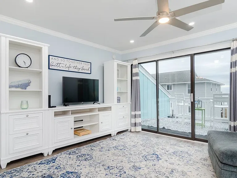 600 Carolina Beach Ave S #3D — Photo 5