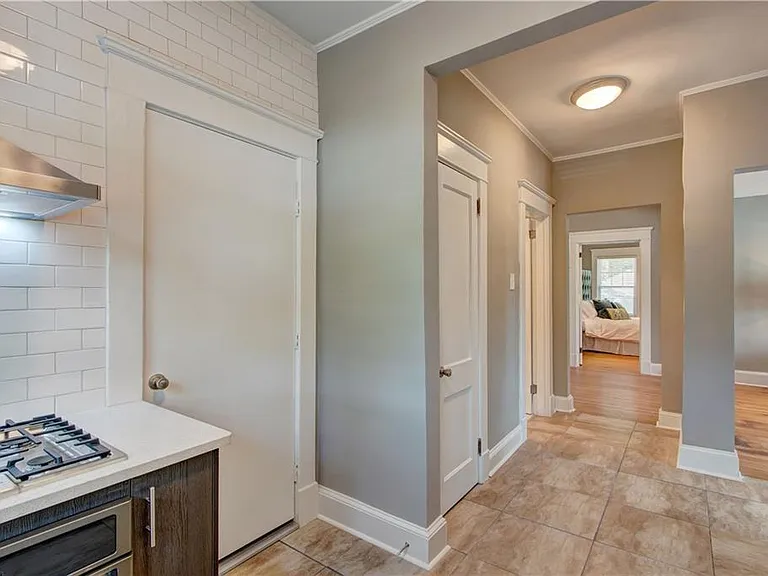 722 Ponce De Leon Ct NE — Photo 22