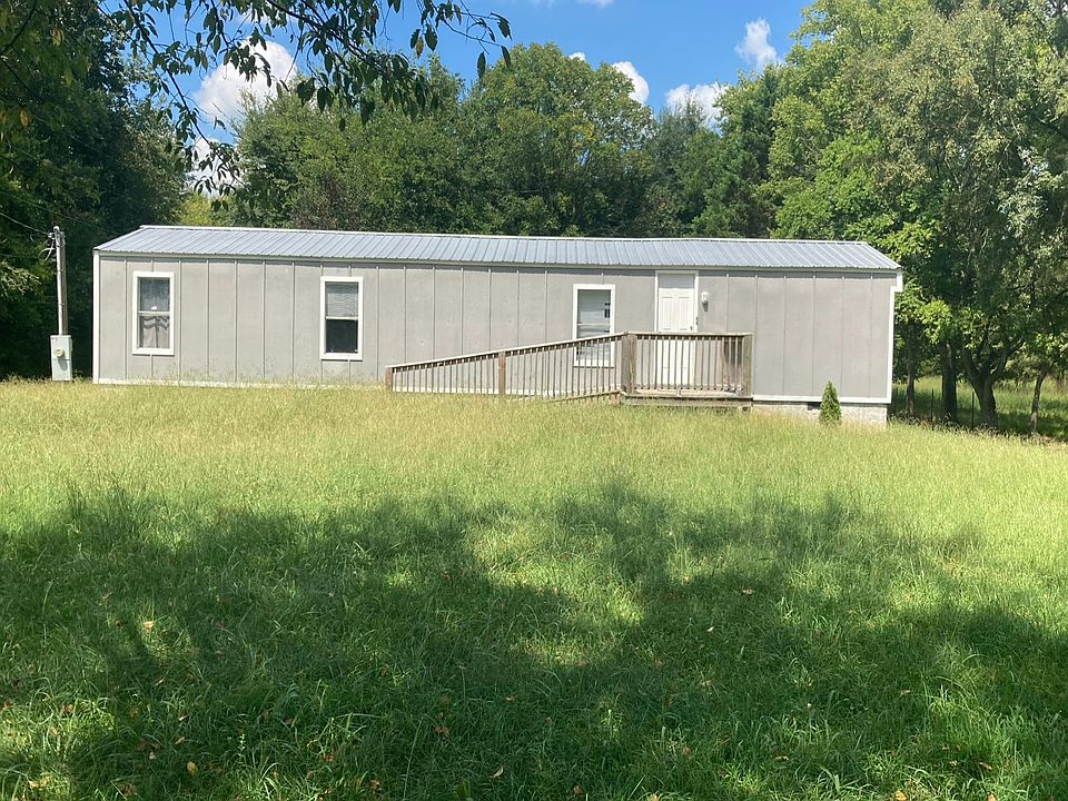 1st image of 706 Walker Rd