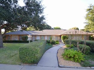 120 Creekside Dr, Victoria, TX 77904