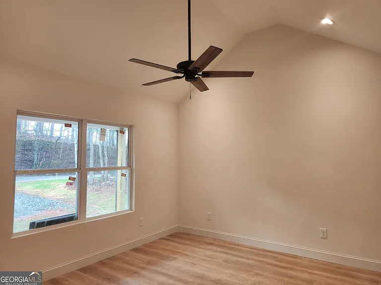 58 Reeves And Norrell Rd — Photo 5