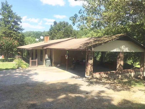 1544 Meacham Rd, Dyersburg, TN 38024