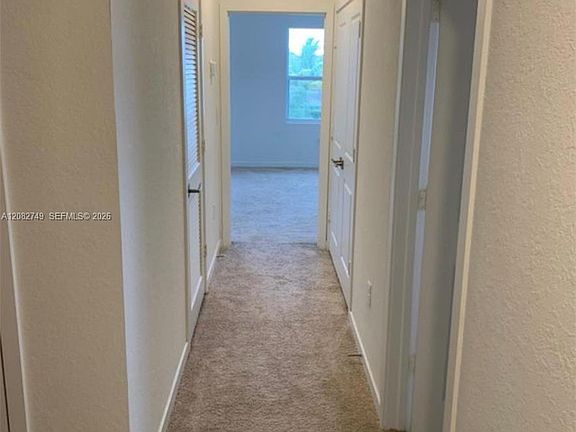 4th image of 1816 SE 9th Ave