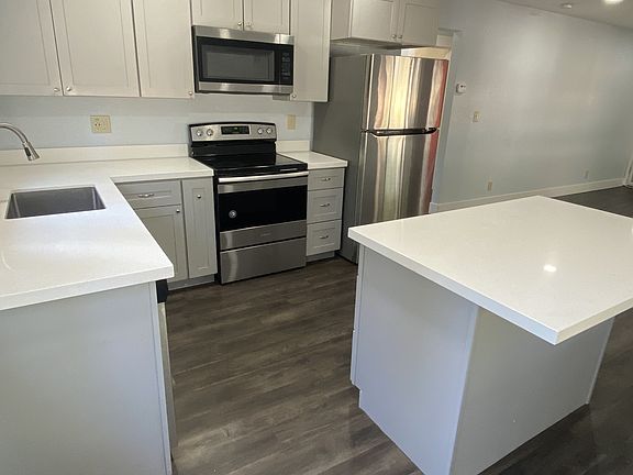2nd image of 673 James Ave #3