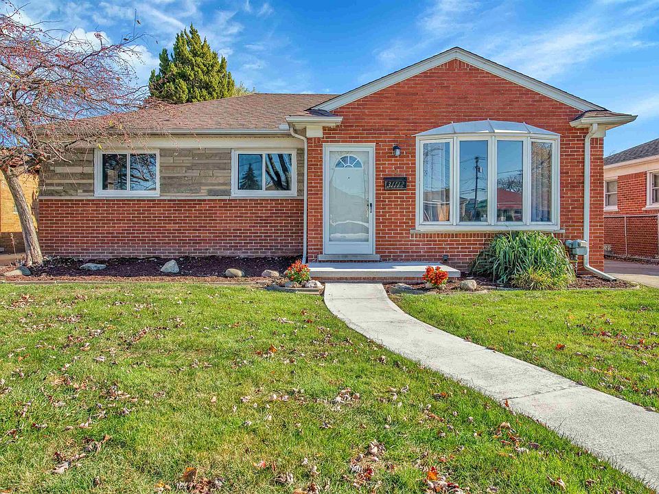 1st image of 31112 W Angeline Ct