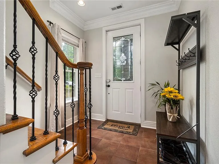 214 Doyle Way — Photo 31