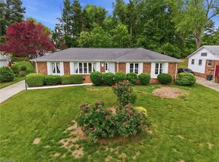 3420 Glouchester Ln, Greensboro, NC 27410