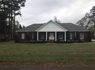 2026 Saxton Dr, Florence, AL 35630