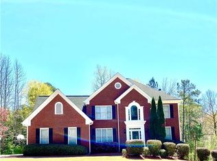 4252 Trotters Way Dr, Snellville, GA