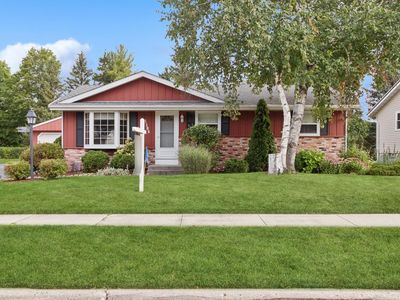 1506 Sunset Ridge DRIVE WEST West, West Bend, WI, 53090
