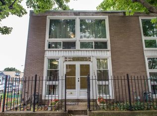 1402 E 55th St, Chicago, IL 60615