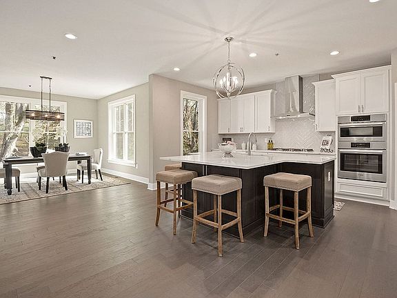 4th image of 15809 Ancient Oak Dr
