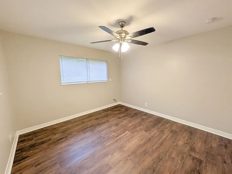 2331 Coronado Pl — Photo 14
