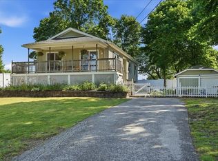 111 Wompatuck Rd, Hingham, MA 02043