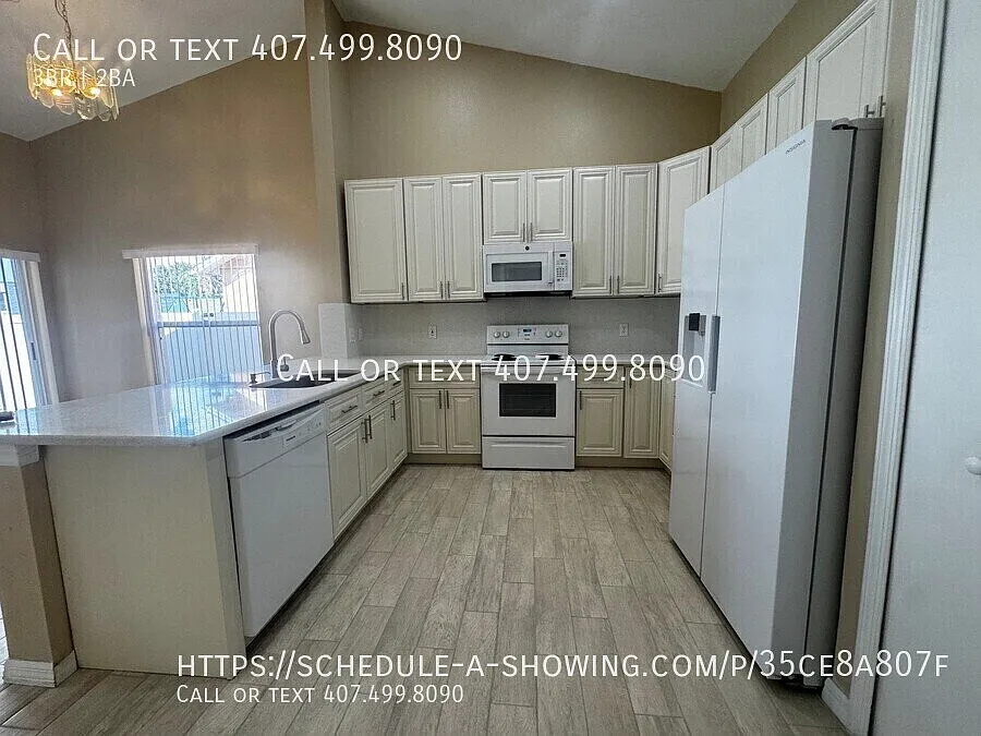 740 McLean Ct. | $2195 | 3 beds, 2 full baths — Photo 2