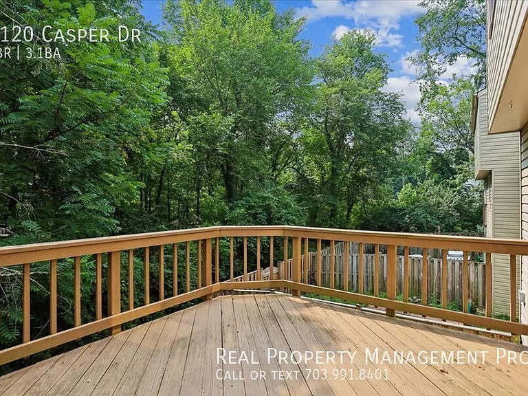1120 Casper Dr — Photo 11