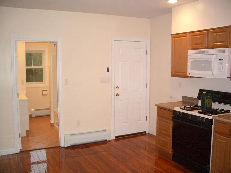 32 Saint John St #1 — Photo 14