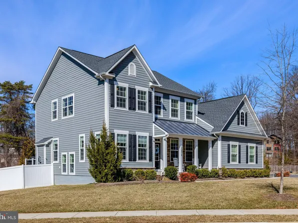 12876 Crouch Dr, Fairfax, VA 22030