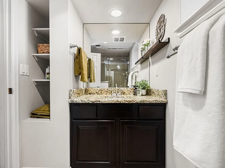 4535 Vallejo St — Photo 25