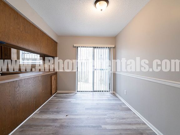 4th image of 15 Meredith Ct APT 2
