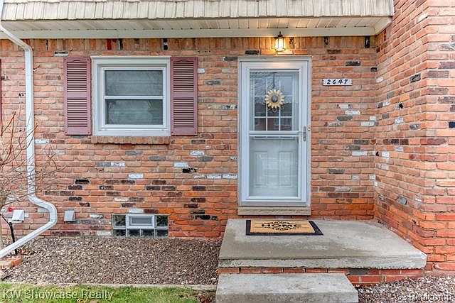 1st image of 2647 Kingstowne Dr
