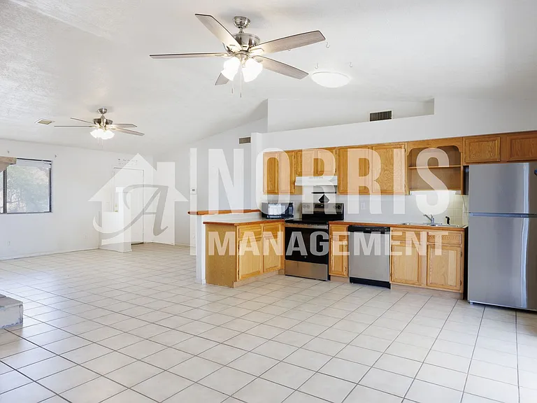 9254 W Pineveta Dr — Photo 12