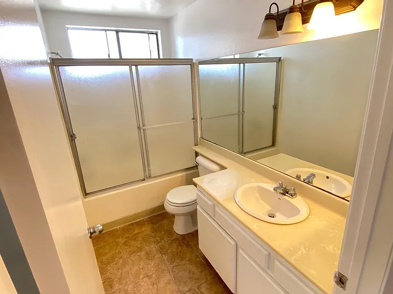 14950 Burbank Blvd #101 — Photo 8