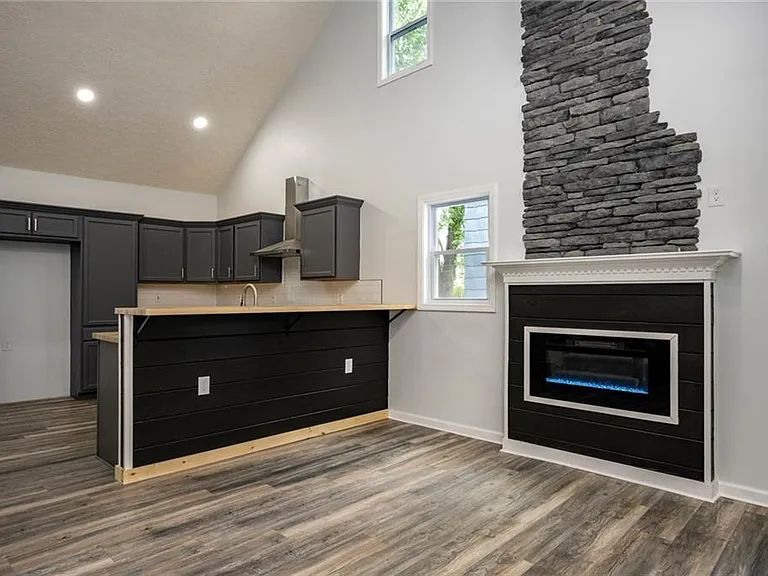 13 Benedict Dr — Photo 5