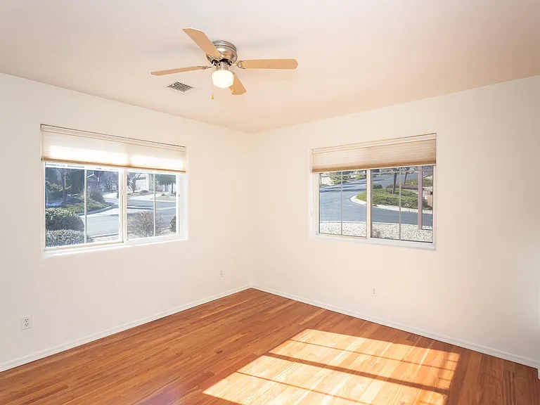 1654 Saint Andrews Way — Photo 17