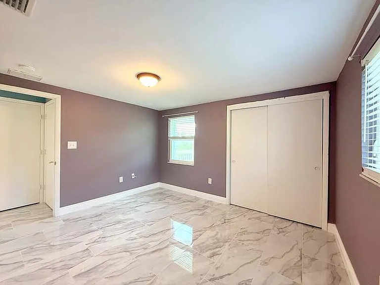 2055 Hyatt Dr — Photo 13