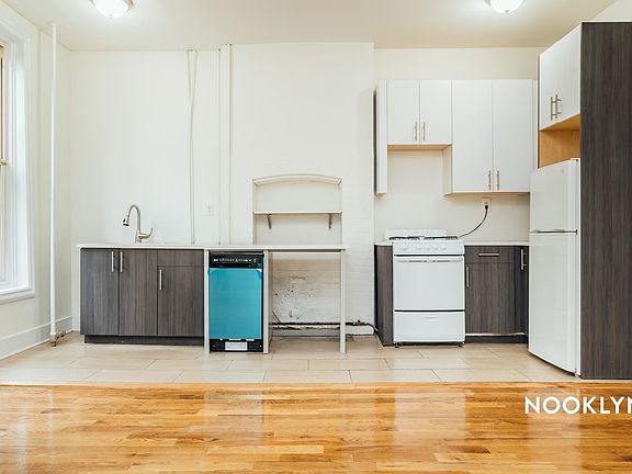 2nd image of 443 Hancock St #3D
