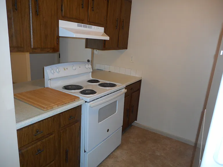 8498 Lane Dr #6 — Photo 4