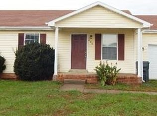 280 Hugh Hunter Rd, Oak Grove, KY 42262