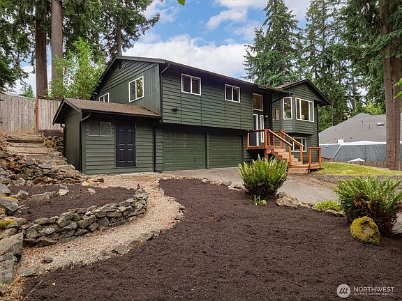 2nd image of 18403 77th Street E