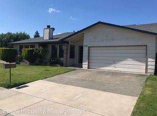 956 Greenstar Way, Sacramento, CA