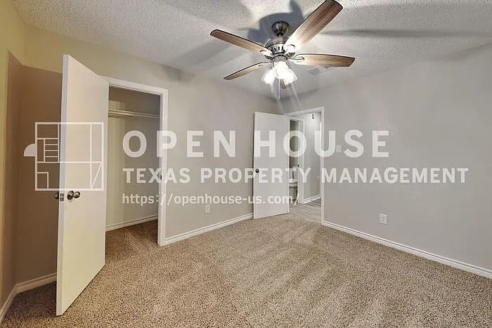 5900 Stone Meadow Ln — Photo 14