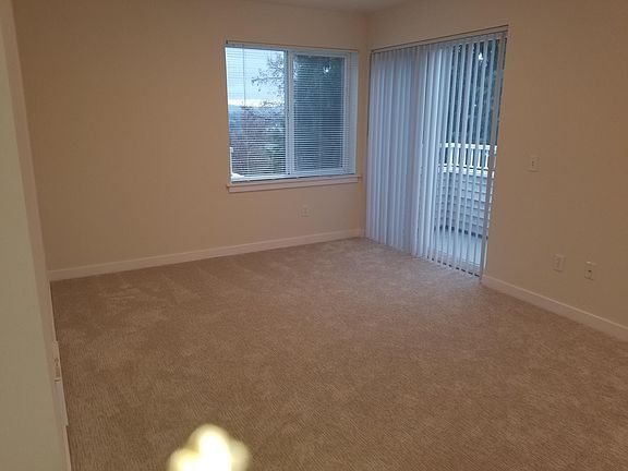 2nd image of 8221 5th Ave NE APT 401