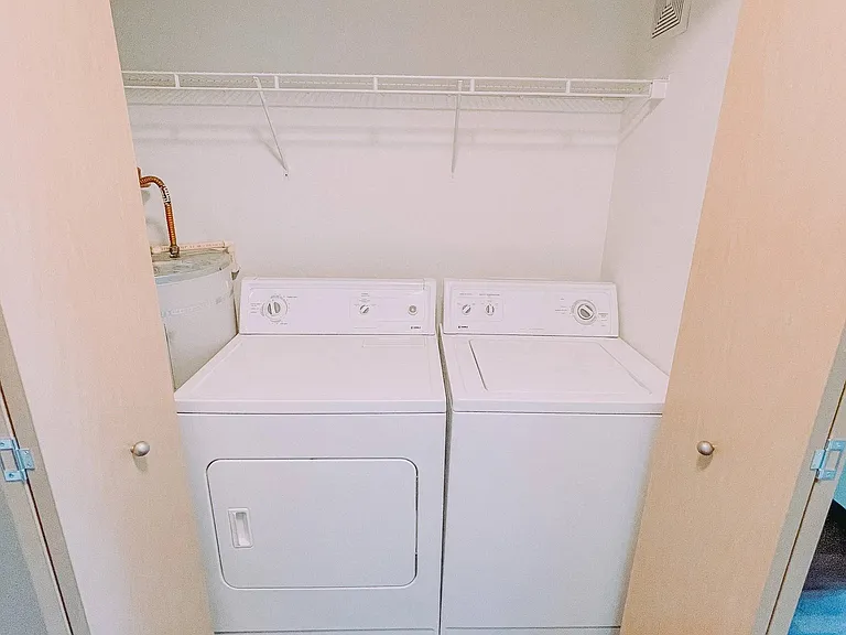 City Center Apartments — Photo 4
