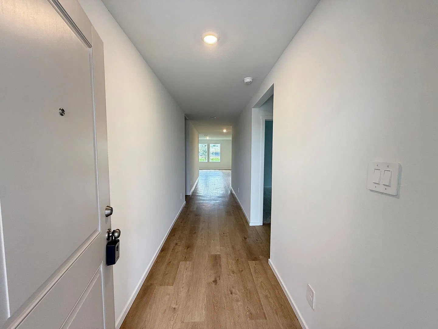 Now Leasing Brand New 4BR Home with Loft & Resort Amenities! — Photo 3