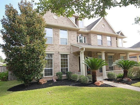 3rd image of 1319 Lake Grayson Dr