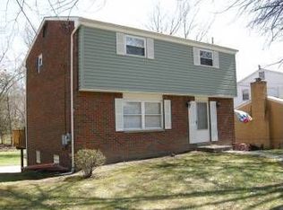 1015 Evergreen Dr, Pittsburgh, PA
