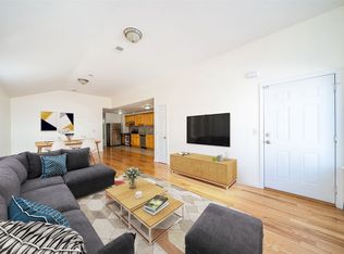 45 Orient Ave, Jersey City, NJ 07305