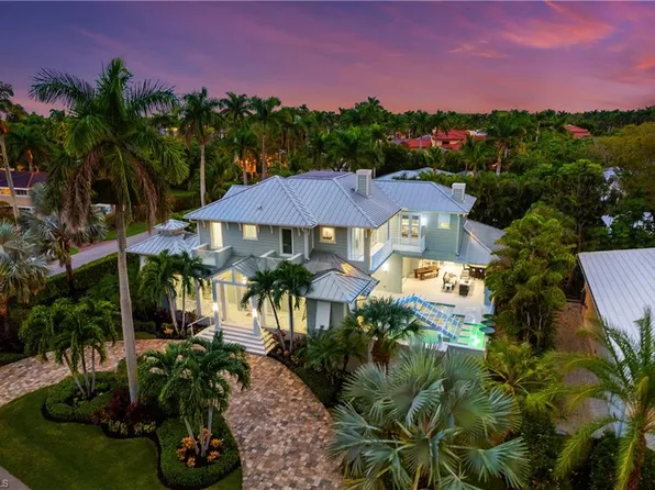 2550 Windward WAY, NAPLES, FL 34103