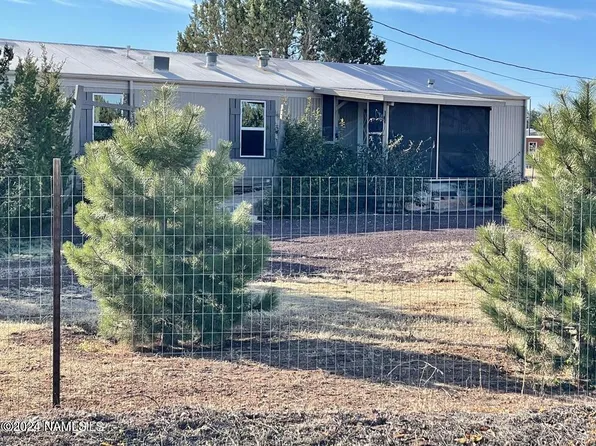 1070 W Woodland Dr, Williams, AZ 86046
