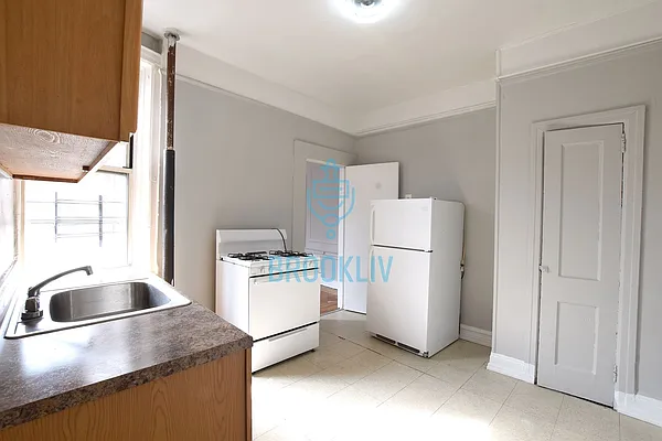 Rented by null | media 9