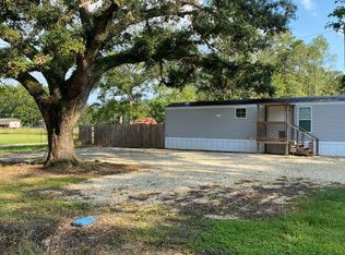 29425 James Chapel Rd N, Albany, LA 70711