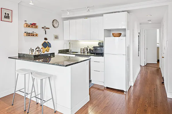 Rented by Keller Williams NYC | media 4